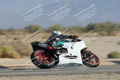 media/Oct-26-2025-Race Pace (Sun) [[c1447ca738]]/Verified/5-Turn 16 (1050am)/